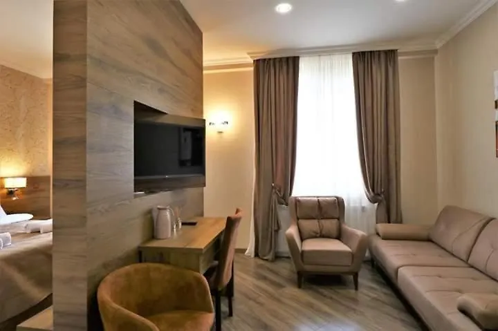 Hotel Giorgi Tiflis 4*,  Gürcistan