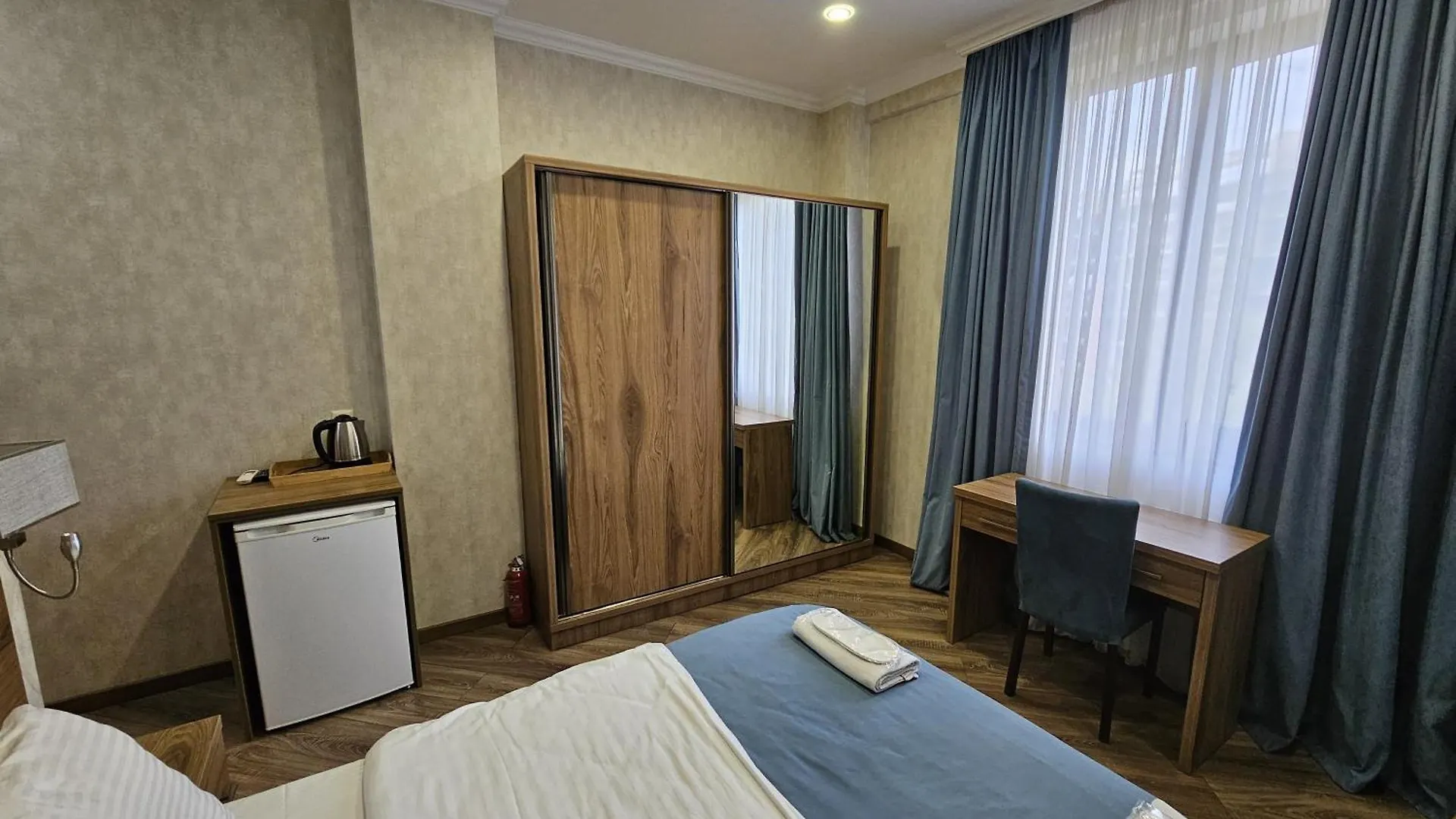 Hotel Giorgi Tiflis 4*,